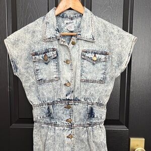 Mariposa Blue Acid Wash Denim